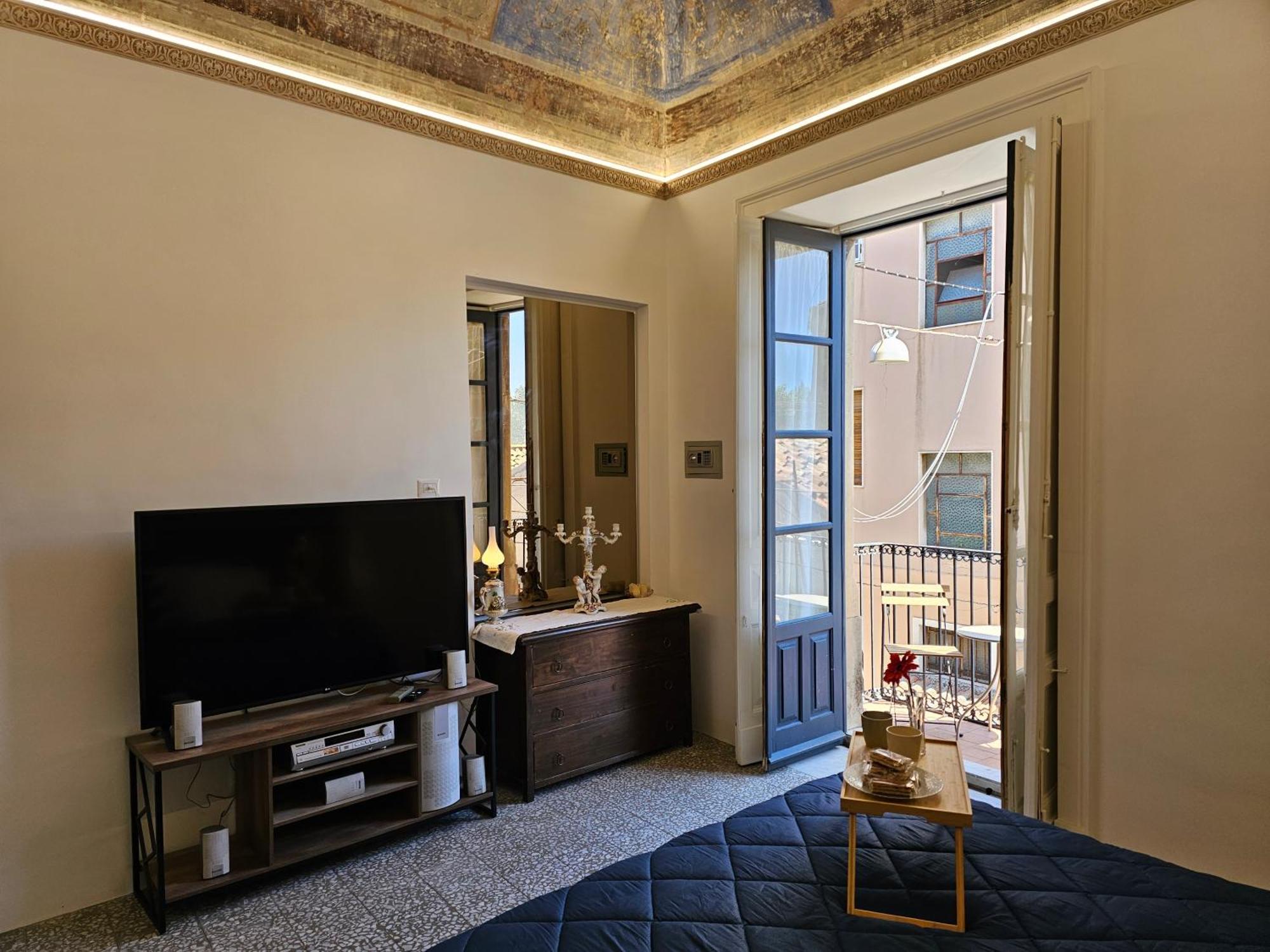 Apartment Grey House *